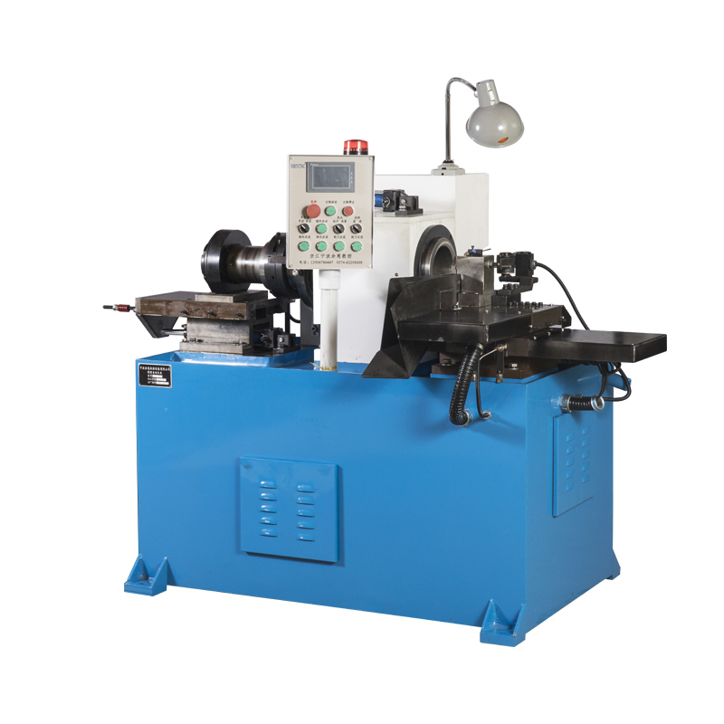 鋼管切割機箱體螺栓預緊力不當